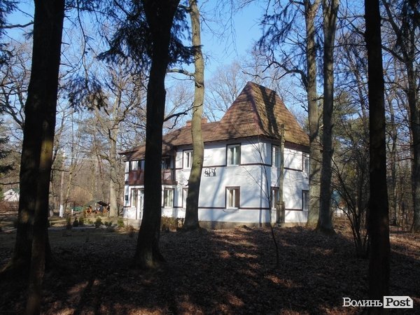 приміщення управілння лісгоспу