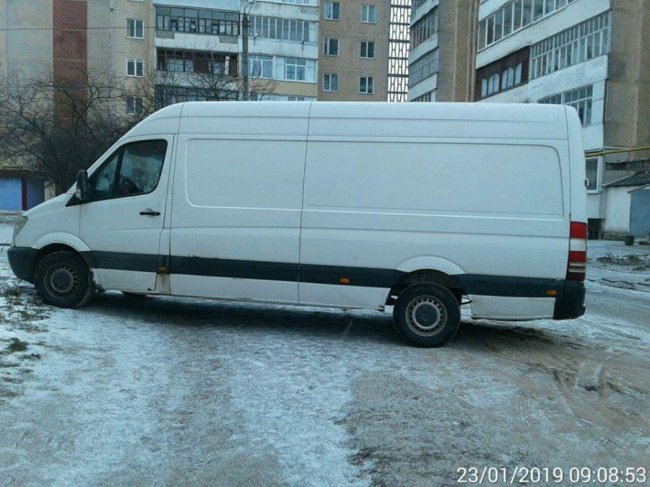 У Луцьку муніципали карали автохамів. ФОТО