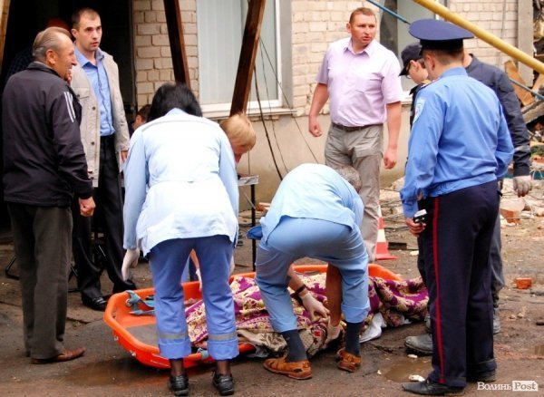 У завалах будинку в Луцьку знайшли тіло другого загиблого. ФОТО