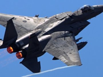 США можуть передати Україні нові винищувачі, – Washington Post