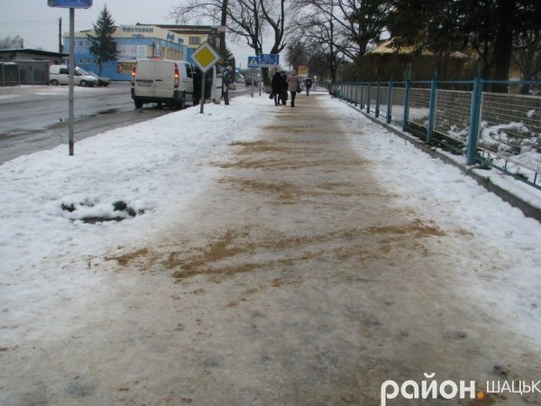 Від Шацька до Нововолинська: в області панує «дупопад»