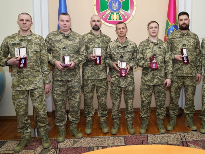 Семеро прикордонників Волинського загону отримали державні нагороди 