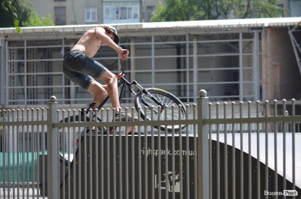 В Луцьку відбувся турнір зі скейтингу. ФОТО
