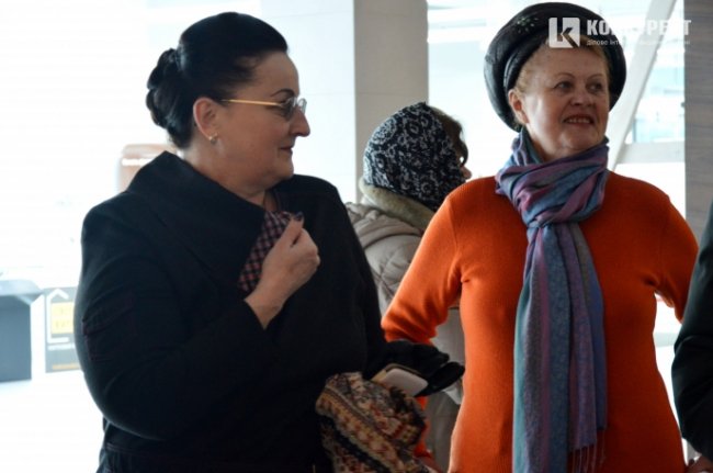 У Луцьку - аншлаг на кіносеансі для пенсіонерів. ФОТО