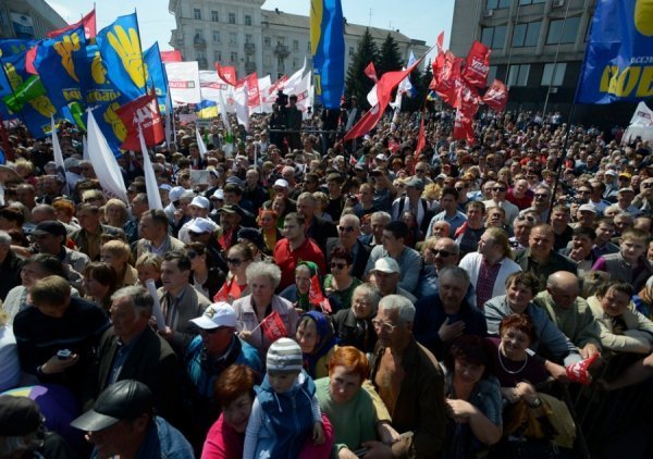 «Вставай, Україно!» в Сумах. ФОТО. ВІДЕО