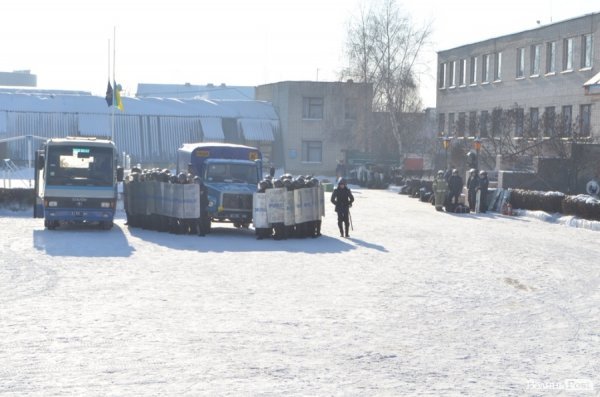 Командир луцьких ВВшників обзивав їх «підарасами», бо вони не хочуть у Київ. ФОТО. ВІДЕО