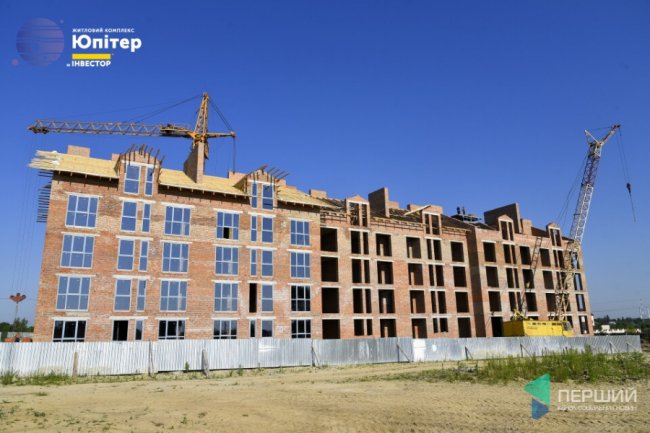 Продається дворівнева квартира під Луцьком: які переваги у двох поверхів*