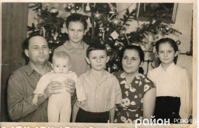 Як святкували Новий рік у Рожищі в 1960-х роках. РЕТРОФОТО