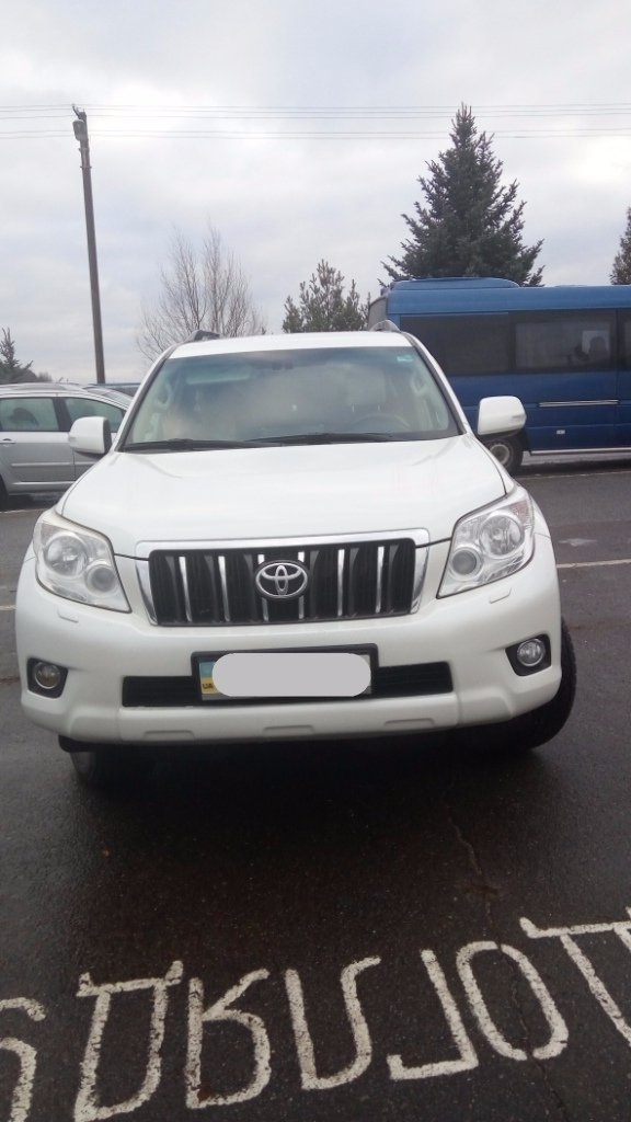 На кордоні  знайшли автівку, яку Інтерпол шукав 4 роки