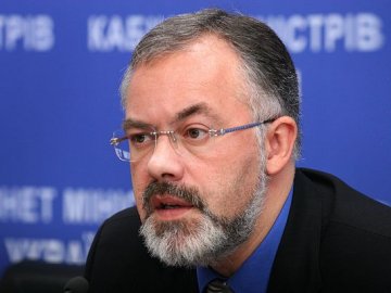 СБУ арештувала майно екс-міністра освіти Табачника на понад 2 мільйони доларів