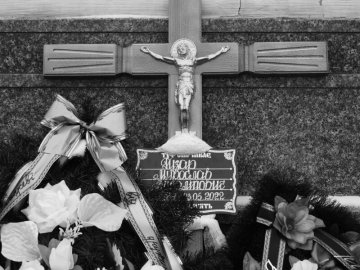 У Луцьку попрощалися з Героєм Мирославом Гузарем