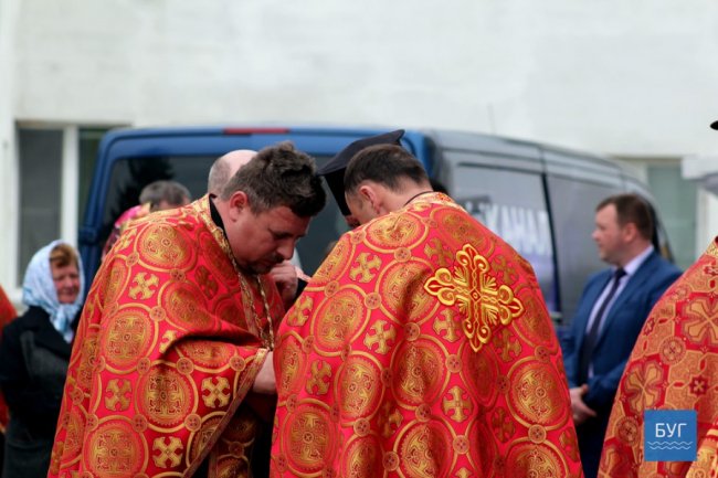 Святкова літургія і відвідини військових: що робив Епіфаній на Волині. ФОТО