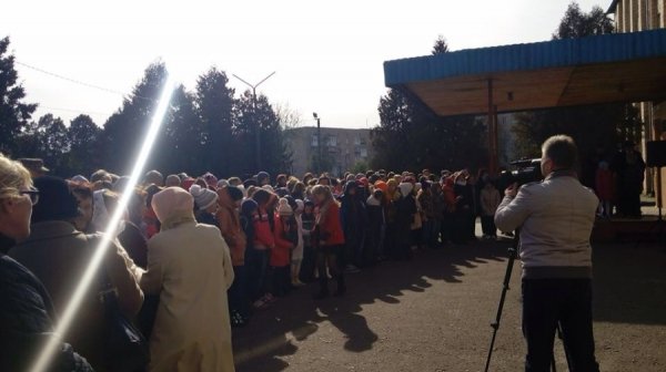 На Волині відкрили пам'ятну дошку Герою-артилеристу. ФОТО