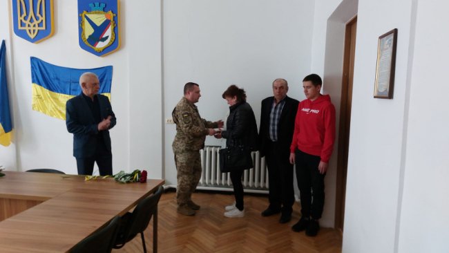 Рідні Героя з Волині, який вважається зниклим безвісти, отримали його нагороду. ФОТО