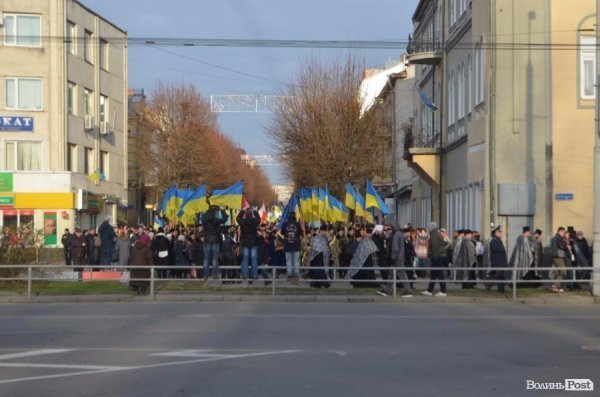 Лучани вшанували пам’ять жертв Голодомору