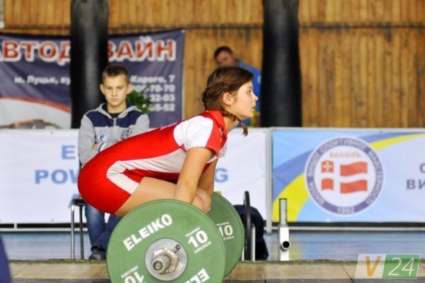 У Луцьку змагалися штангісти. ФОТО