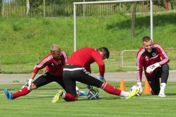 «Волинь» вийшла з відпустки і тренується під пильним наглядом Кварцяного. ФОТО