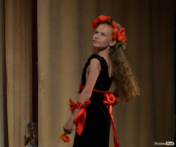 У Луцьку вибирали маленьких принца і принцесу. ФОТО