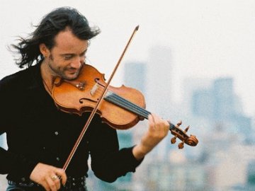 У Луцьку - концерт відомого скрипаля-віртуоза*