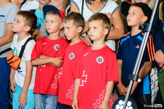 Лучан знайомили з новими гравцями «Волині». ФОТО