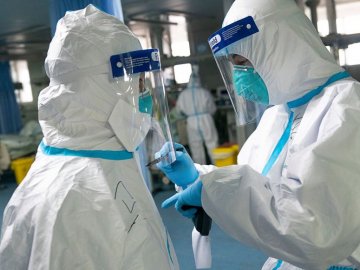 За добу в Україні зафіксували понад 5 тисяч випадків захворювання на коронавірус