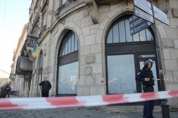 У львівських судах шукають вибухівку. ФОТО