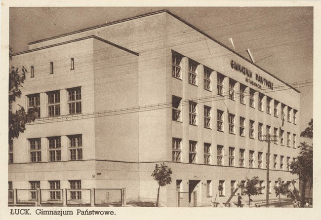 Державна гімназія імені Тадеуша Костюшка. Фото надруковане в 1937–1938 рр.