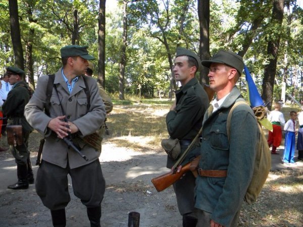 У Ківерцях сучасність переплелася з військовою минувшиною. ФОТО