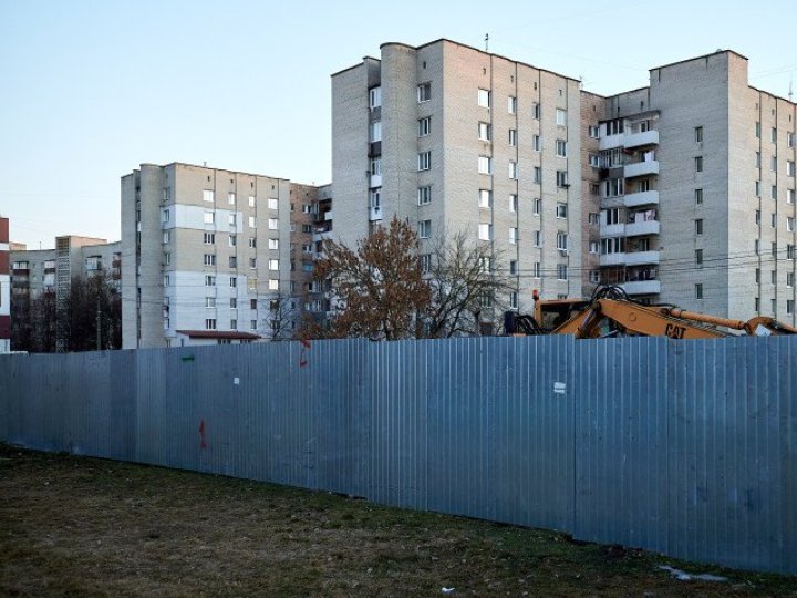 У Луцьку на проспекті Молоді зводять дев'ятиповерхівку