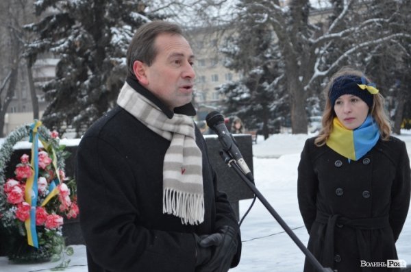 У Луцьку побудували «живий ланцюг». ФОТО