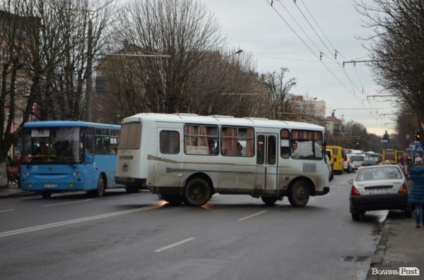 Бунт у Луцьку: як перекривали дорогу. ФОТО. ВІДЕО