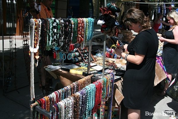 У Луцьку продовжується «Мистецька вулиця». ФОТО