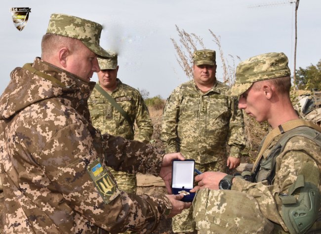 Військові волинської бригади отримали відзнаки. ФОТО