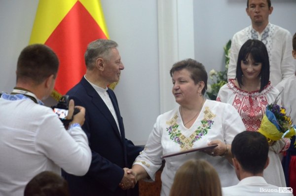 Кого нагороджували в Луцькраді. ФОТО