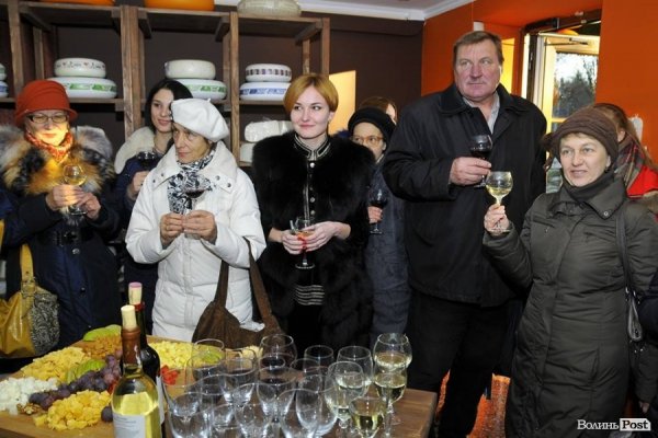 У Луцьку відкрили новий магазин «Сирне королівство»*