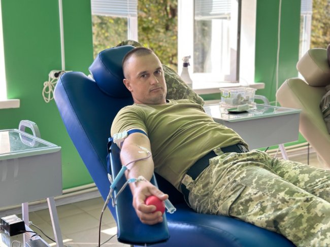 На Волині прикордонники здали понад 50 літрів крові. ФОТО