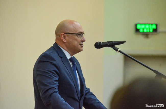 Знані гості і оберемки квітів: Ірину Вахович представили на посаді ректора ЛНТУ. ФОТО