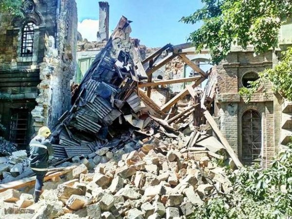 В Одесі обвалився Масонський дім. ФОТО