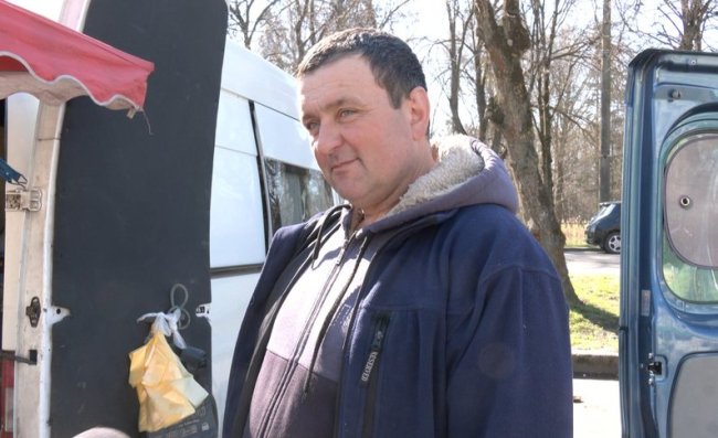 «А що зараз дешево?»: скільки коштує картопля на базарі у Луцьку. ВІДЕО