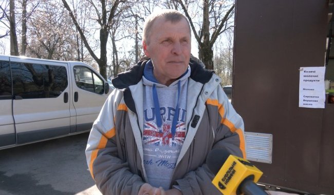 «А що зараз дешево?»: скільки коштує картопля на базарі у Луцьку. ВІДЕО