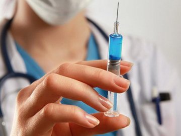 Що робити, якщо вам відмовляють у щепленні: прості поради 