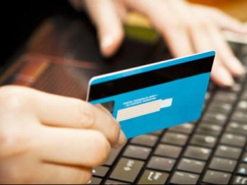 Особливості онлайн кредитування в Україні: порядок оформлення та документи*