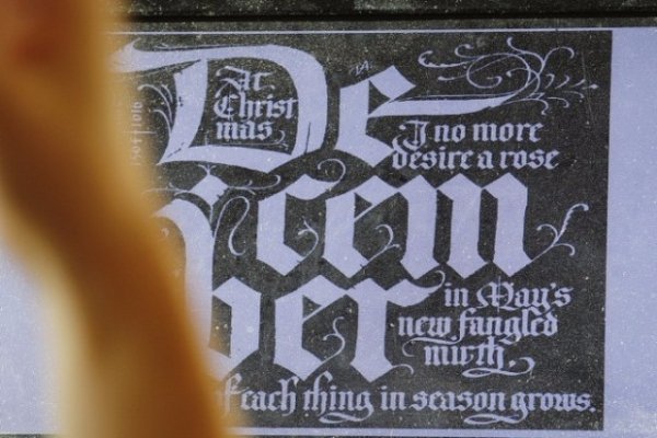 У Луцьку запрацювала Школа каліграфії. ФОТО