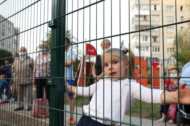 У Луцьку відкрили ще один сучасний спортмайданчик. ФОТО 