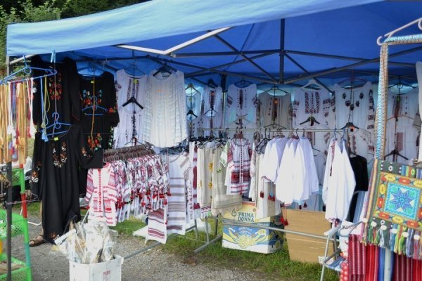 На дебютному «Франко-фесті» зібрались десятки тисяч людей та три луцькі гурти. ФОТО