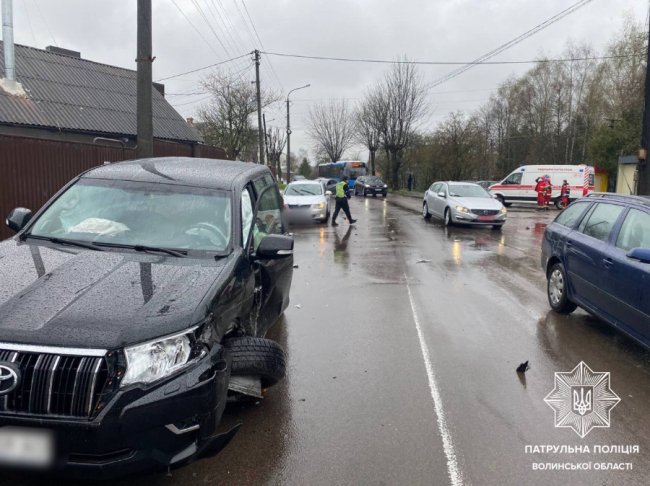 У Луцьку на Чернишевського сталася ДТП. ФОТО