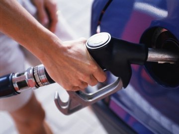 Новини з минулого. Заборона російського пального та смерть ректора