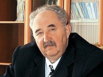 Новини з минулого. Заборона російського пального та смерть ректора