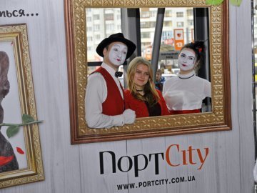 8 Березня у «ПортCity»: фоторепортаж 
