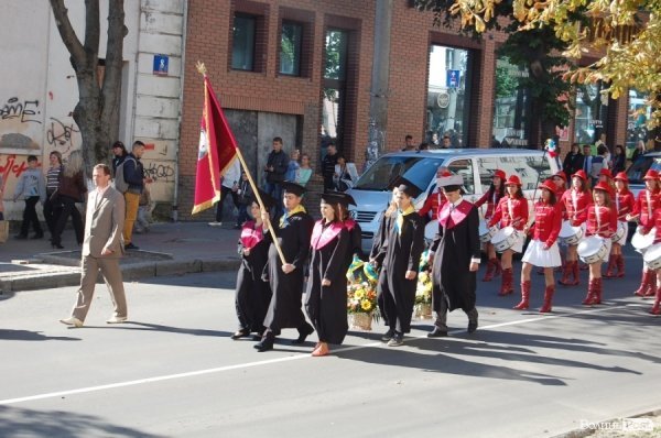 У Луцьку – посвята в студенти «європейського» вишу. ФОТО
